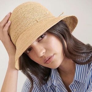 NWOT Helen Kaminski Crushable Provence 8 Raffia Straw Sun Hat in Natural Straw